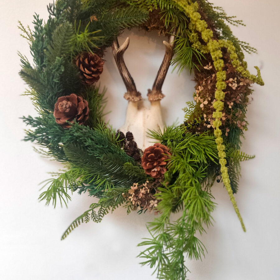 Everlasting Roe Deer Horn Wreaths